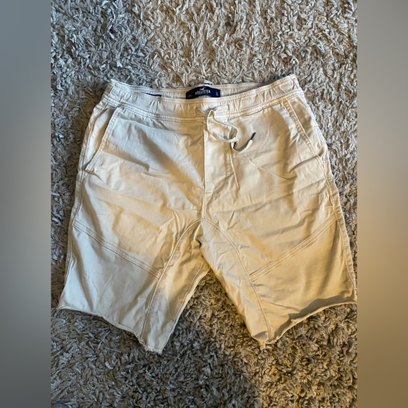 Hollister Skinny cut off jogger short - Picture 1 of 4